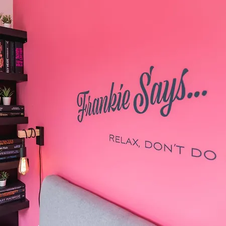 The Lipstick Palace - Fitzrovia - By Frankie Says Apartamento
