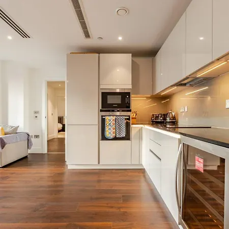 Apartment Spacious 2 Bed Fulham Riverside Flat