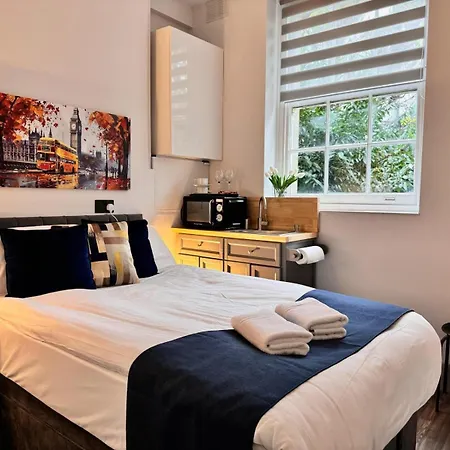 Camden Luxury Flats And En-suit *