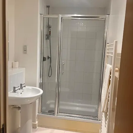 Lovely 2 Bedroom River View
