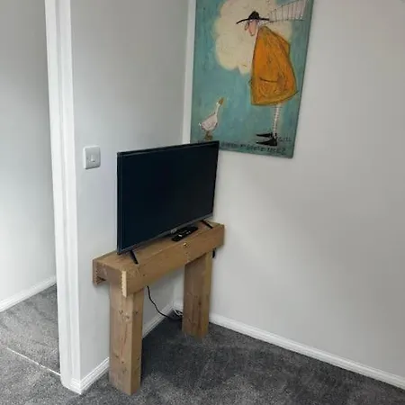 Apartment Modern Free Parking Close To Station Ruislip