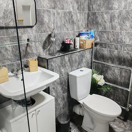 Apartment Two Bedroom In Queensway, W2,