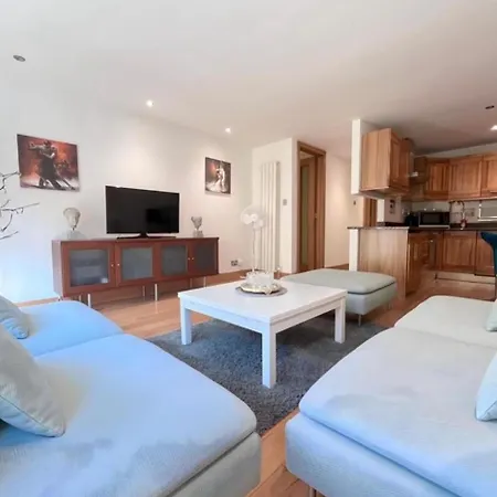 Apartamento Kensington Luxury Residential