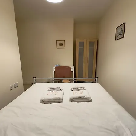 Napcastle Caledonian Park Guest house
