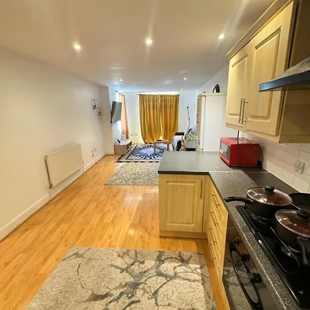 Apartment Fabulous In Kilburn *
