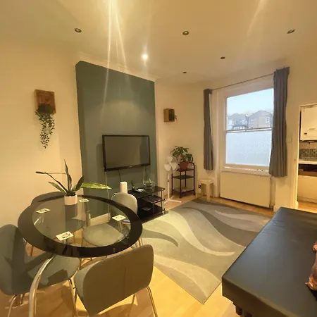 Stylish - Steps From Hyde Park & Paddington Station London
