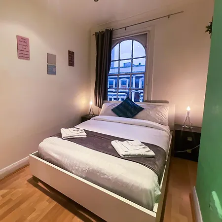 Stylish - Steps From Hyde Park & Paddington Station Appartamento *