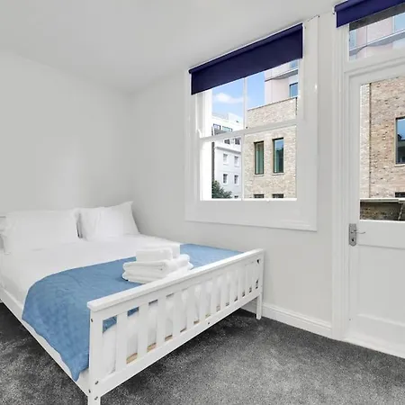 Modern & Cozy In Prime Soho Location 公寓