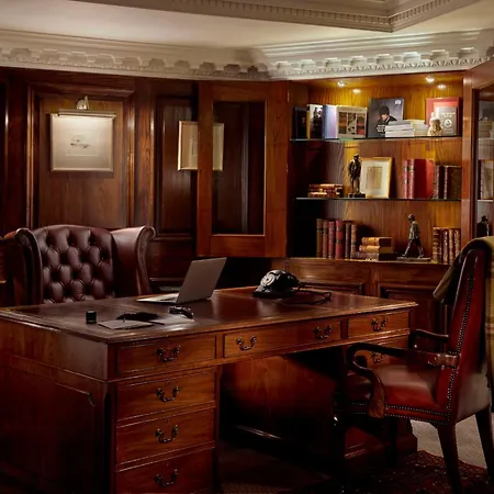 Hyatt Regency - The Churchill Otel