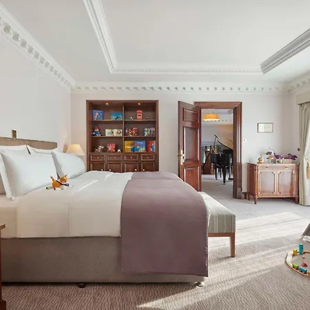 Hyatt Regency - The Churchill Otel