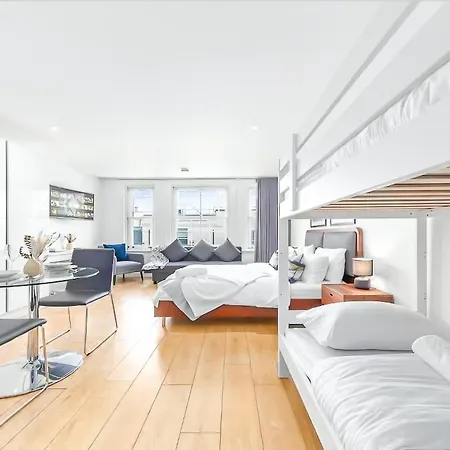 Piccadilly, Soho 1 Bedroom Sleep 6 Vr1 * London