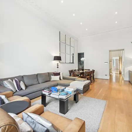 The Harrington - Gloucester Road - 4 Cornwall Gardens *