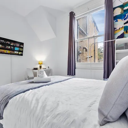 Goshen House Apartment