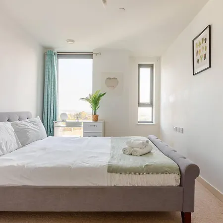 Cosy 2 Bedroom Flat By Wembley Stadium