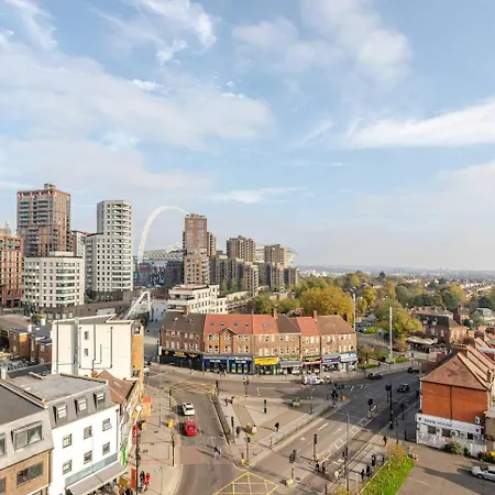 Cosy 2 Bedroom Flat By Wembley Stadium *