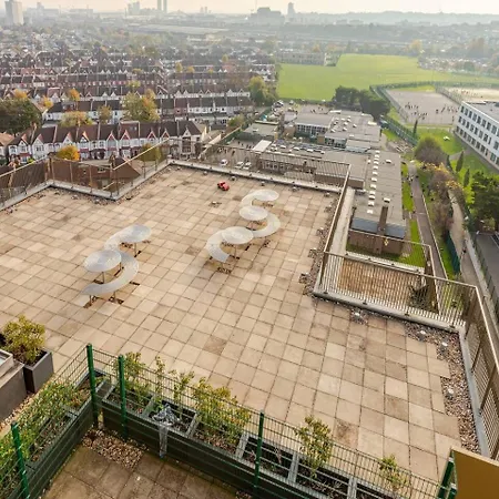 Cosy 2 Bedroom Flat By Wembley Stadium
