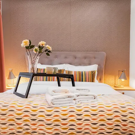 Stylish Modern By Livestay Short Lets & Serviced Nw6 Apartment