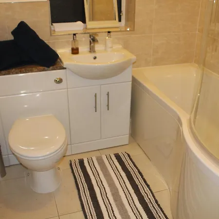 Holiday home Stylish 4 Bedroom House In *