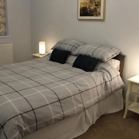 Holiday home Stylish 4 Bedroom House In *