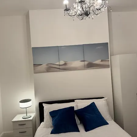 Guest house Riverside Haven *