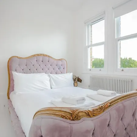 Huge 5 Storey 4 Bed Terraced Family In Queens Park * London