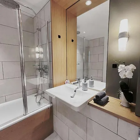 Apartment Oasis - Close To Center