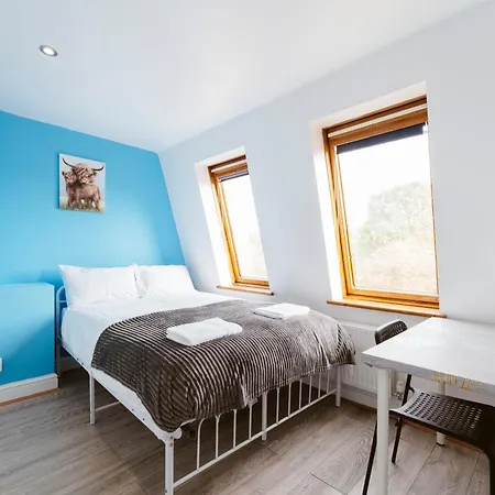 White Double Guest house *