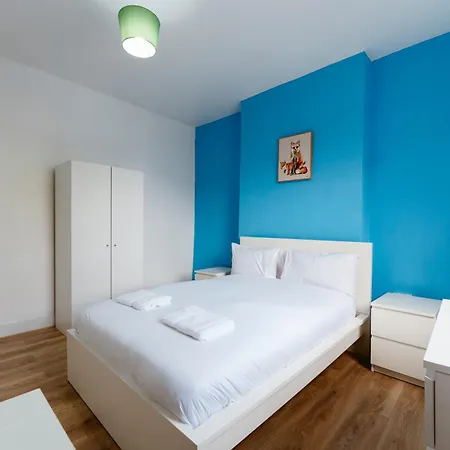 Guest house White Double London
