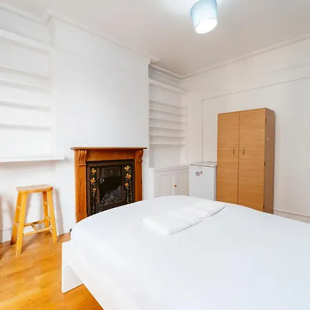 Guest house White Double *
