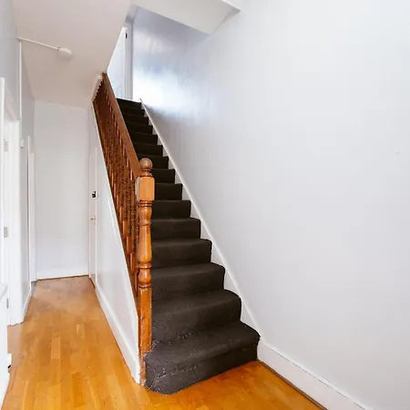 White Double Guest house *