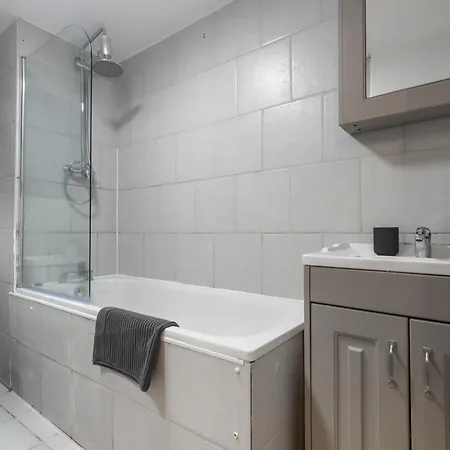 Archway Oasis - Beautiful & Spacious - Close To Ldn *