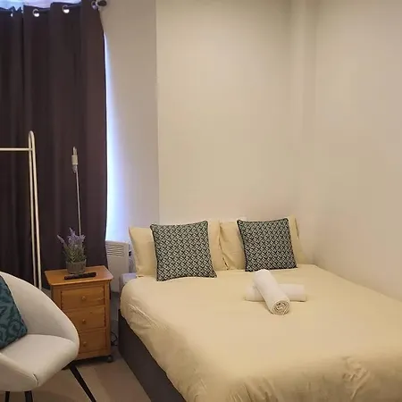 Apartment Smart 4 *