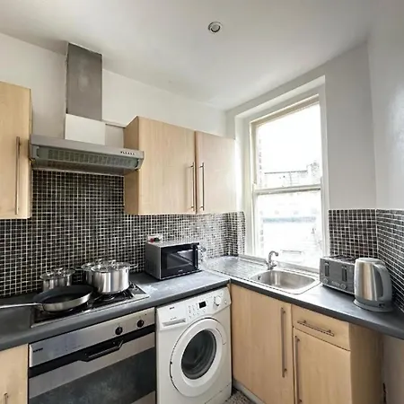 Beautiful Near Apartment London