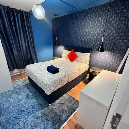 Beautiful Near Apartment London