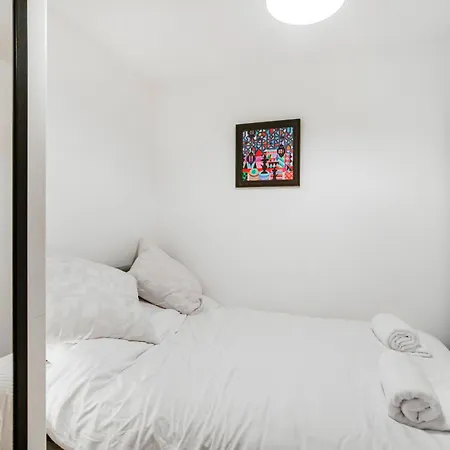 Apartment Athera - Finn House Hoxton, 2 Bedroom Entire Apartment, Close To Old Street Station