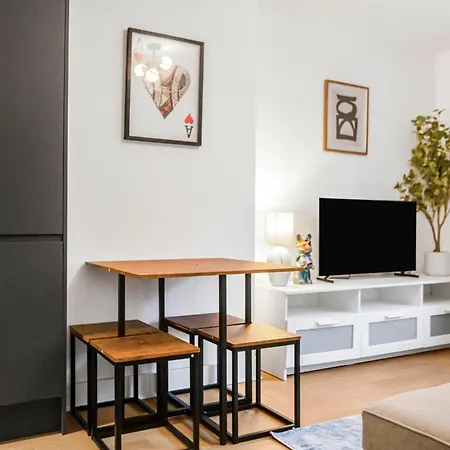 Athera - Finn House Hoxton, 2 Bedroom Entire Apartment, Close To Old Street Station Apartment