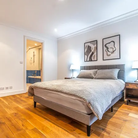 Apartment Lovely 2 Bedroom By The Docks