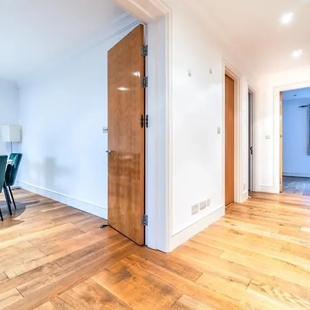 Apartment Lovely 2 Bedroom By The Docks *