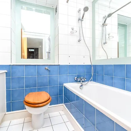 Apartment Lovely 2 Bedroom By The Docks London