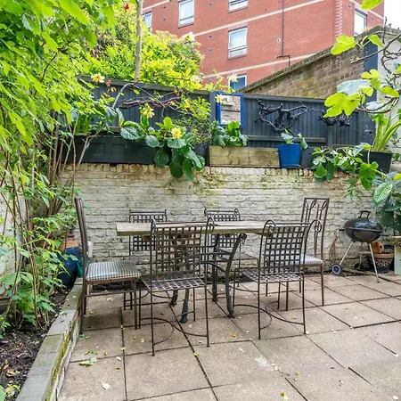 Fabulous Two Bed In Heart Of Chelsea - Apartment