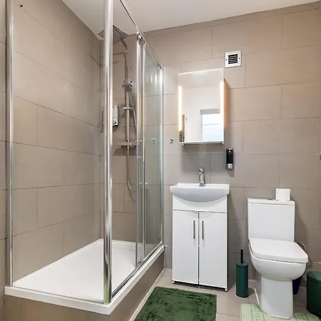 Apartment 'ample Next To Cromwell Hospital In Kensington London