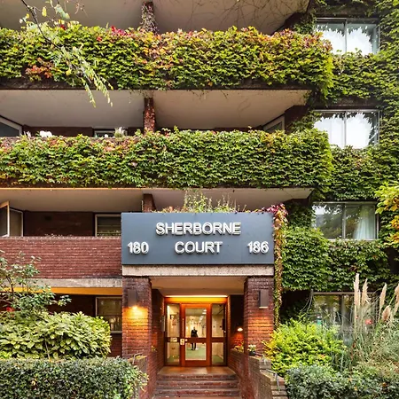 Apartment 'ample Next To Cromwell Hospital In Kensington London