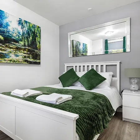 Apartment 'ample Next To Cromwell Hospital In Kensington