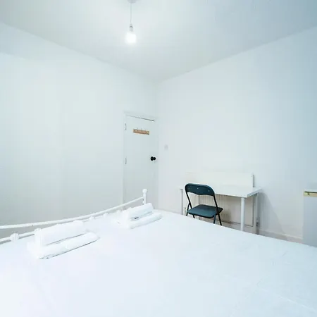 Guest house Forest Gate Double London