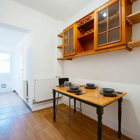 Forest Gate Double * London