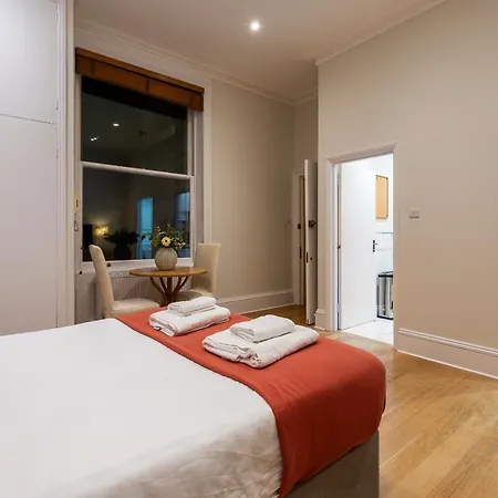 Pembridge Gardens By Capital London