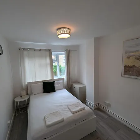 Aparthotel N1 6rj