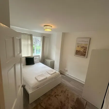 N1 6rj Aparthotel *