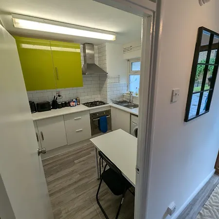 N1 6rj Aparthotel London