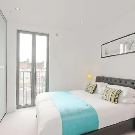 Portobello 2-bedroom Apartment London
